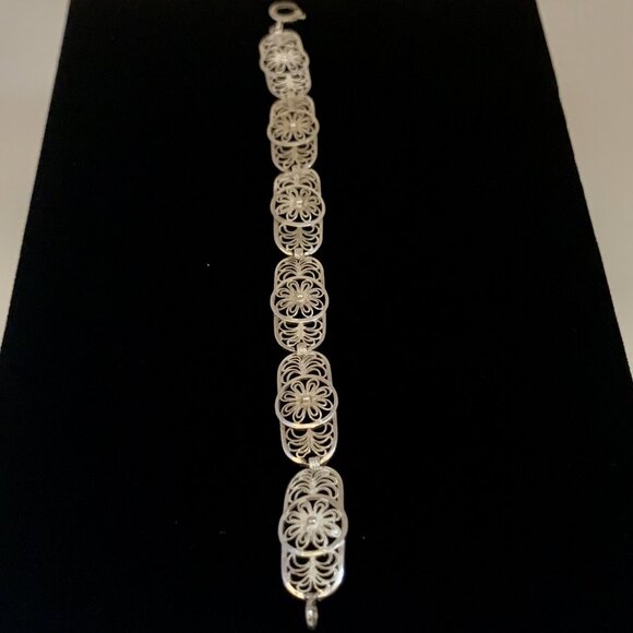 Birks Sterling Silver Floral Filigree Bracelet Size 6 - Picture 9 of 12